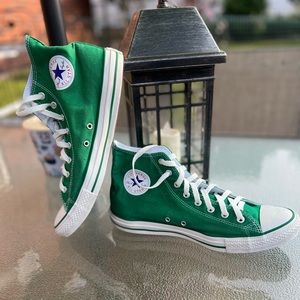 Converse Chuck Taylor All Star Hi-Top Sneaker
(Green) M 12 /W 14